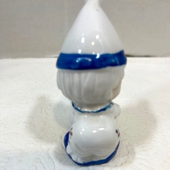 VTG Ceramic Child Dressed as Circus Clown w/Ball Figurine Collectible 3.5" Tall - Picture 2 of 11